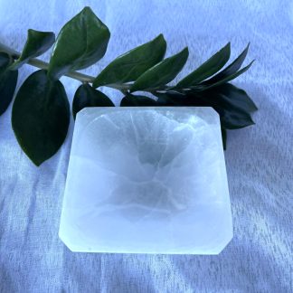 Selenite Square Bowl - 100mm