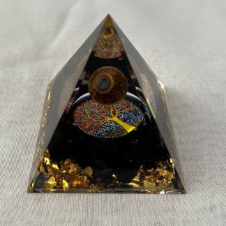 5cm orgonite pyramid tiger eye